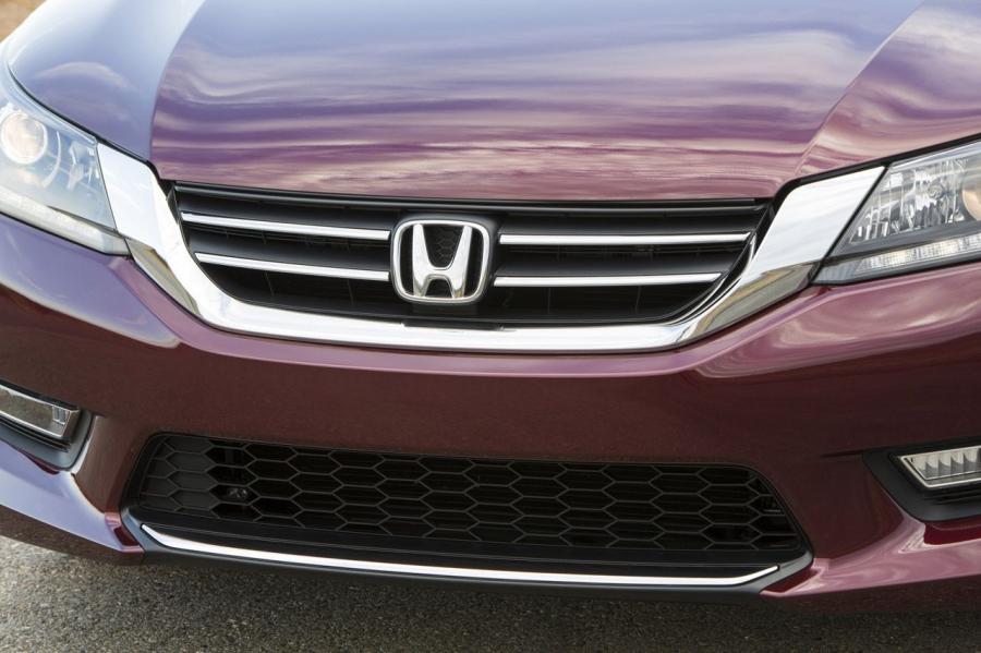  Honda Accord EX-L Sedan 2013 года  (фото 29 из 83)